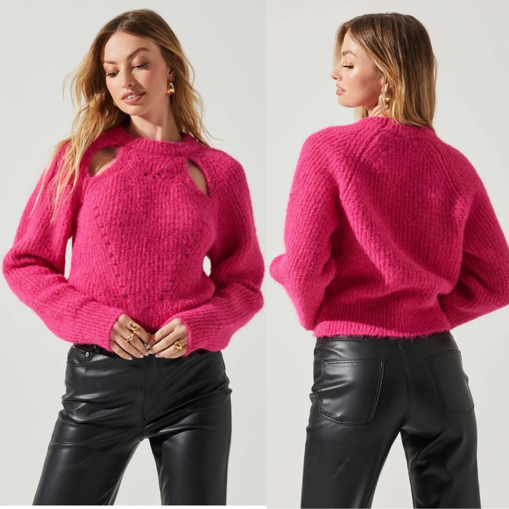 NWT ASTR The Label Kris Cutout Sweater Relaxed Fit Fuzzy Knit Pink